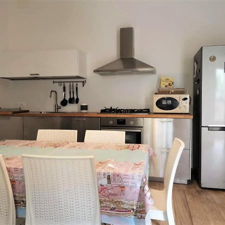 Montesilvano Marina Casa Giulia A 500 Mt Dal Mareヴィラ エクステリア 写真
